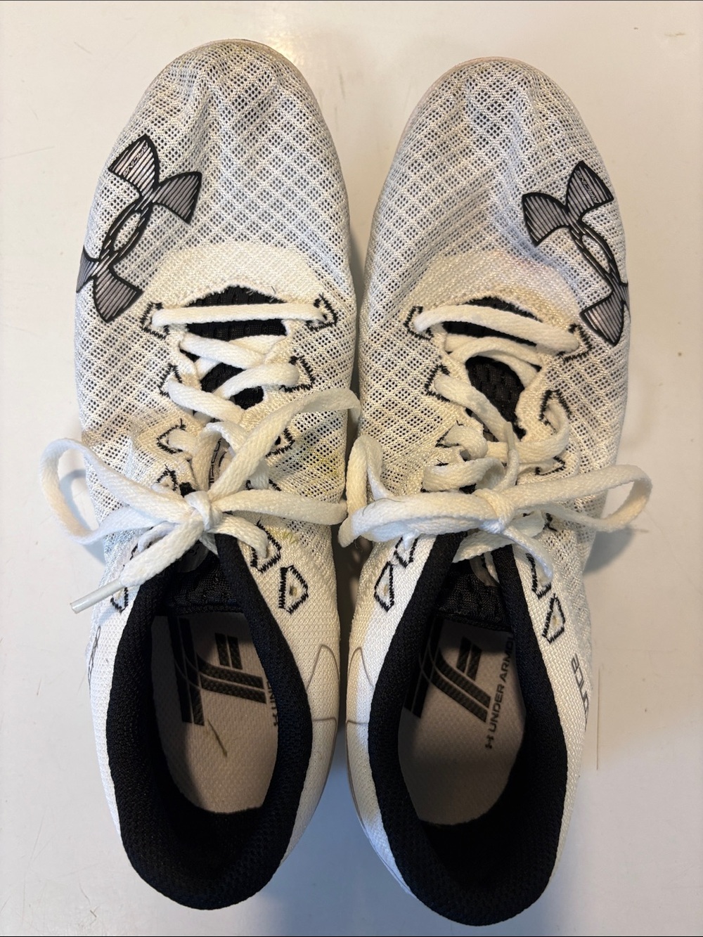 UA Distance Track Spikes - Picture 2 of 7